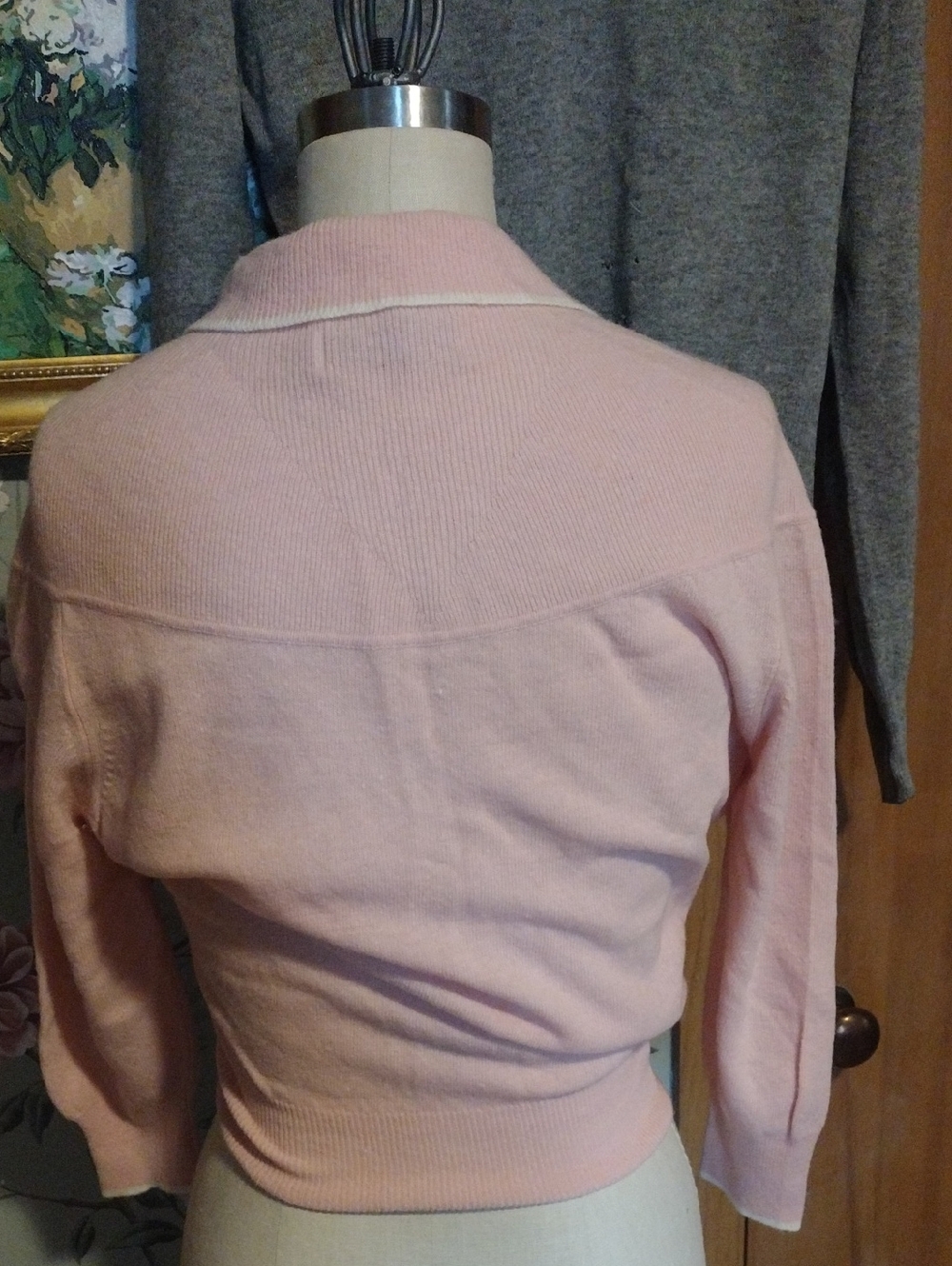 Vintage Sweater Collection - Picture 3 of 9